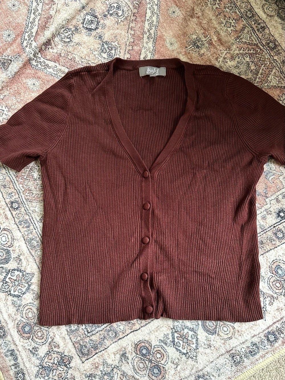 Marled Short-Sleeve Ribbed Button-Front Cardigan in Medium - Chocolate Burgundy